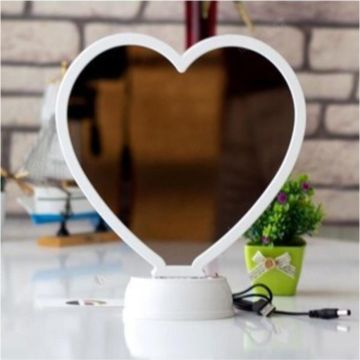 Beyaz Kalp Şeklinde Ayna Led Işıklı Fotoğraf Çerçevesi