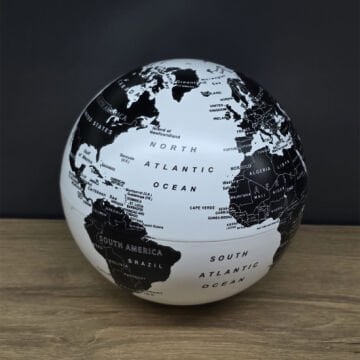 Led Işıklı Masaüstü Dönen Dünya (14 cm)