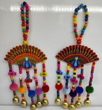 Renkli Tavus Kuşu Tasarımlı Rüzgar Çanı