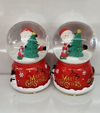 Yılbaşı Noel Baba Ve Çam Ağacı Işıklı Müzikli Cam Kar Küresi
