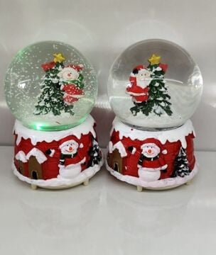Işıklı Noel Baba Kardan Adam Çam Ağacı Püskürtmeli Müzikli Cam Kar Küresi