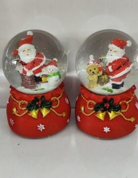 Işıklı Bacada Noel Baba Kardan Adam Müzikli Cam Kar Küresi