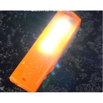 Acil Durum Led Aydınlatmalı Fener Deprem Düdüğü