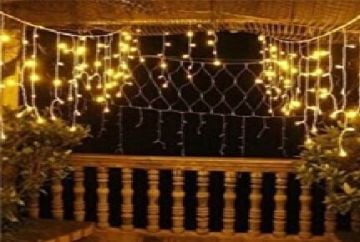 8 Fonksiyon 96 Ledli 19 Saçak 220v Sarı Perde Led (4 mt 30-40-50 cm)