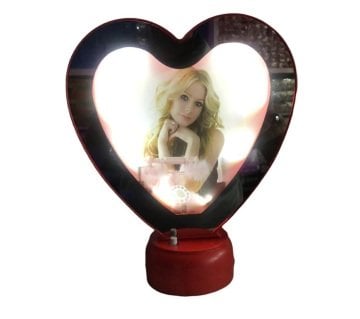 Kalp Tasarımlı Kırmızı Ayna Led Işıklı Fotoğraf Çerçevesi