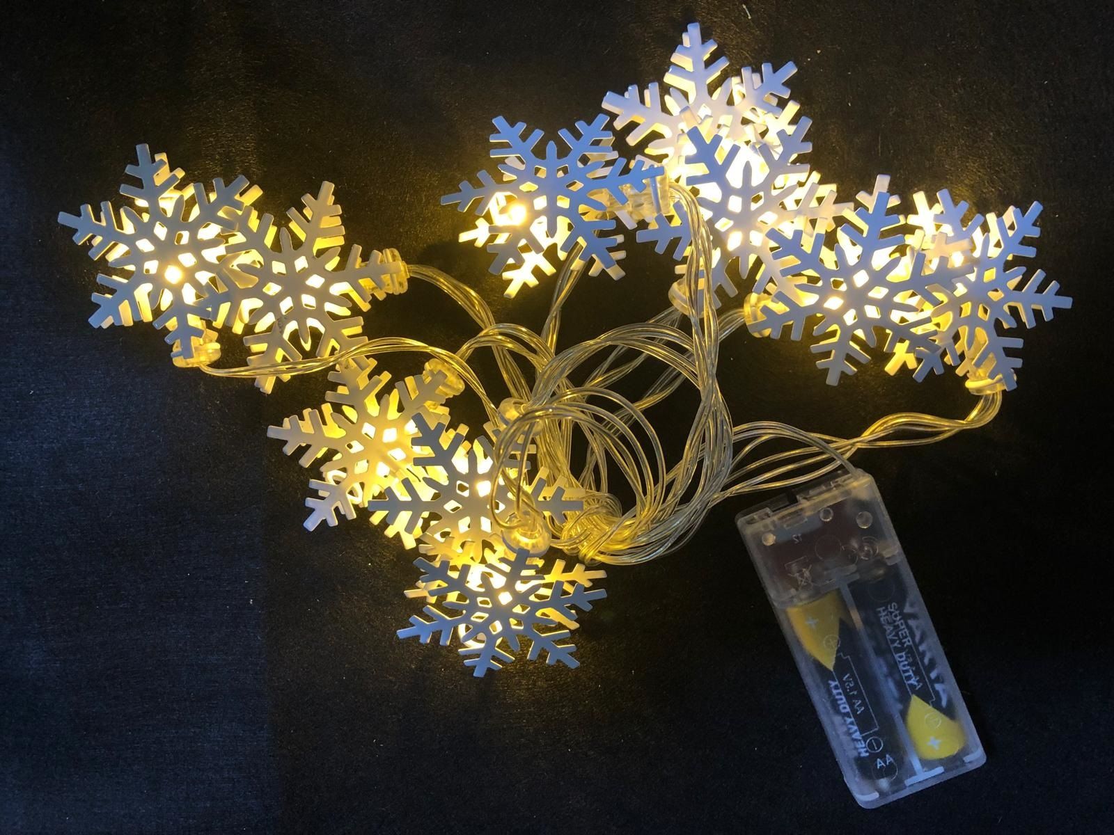 10 Led Metal Kar Tanesi Tasarımlı Pilli Çam Ağacı Süsü (2 Mt)