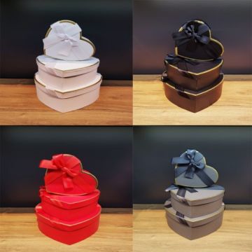 Rengarenk Kalpli Kurdeleli Hediye Kutusu 3'lü Seti