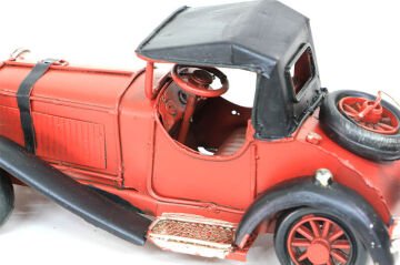 Dekoratif Eskitme Nostaljik Kırmızı Metal Araba