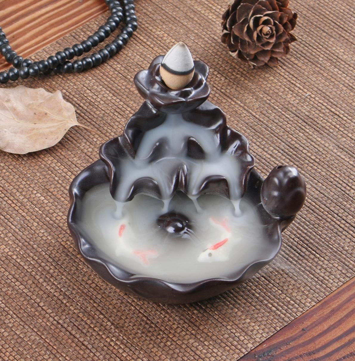 Seramik Lotus Tasarımlı Balıklı Akvaryum Geri Akış (Backflow) Tütsülük