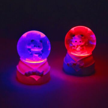 Mini Işıklı Sevimli Panda Cam Kar Küresi