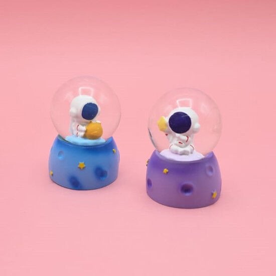 Mini Işıklı Astronot Cam Kar Küresi
