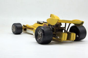 Dekoratif Metal Yarış Arabası Sarı