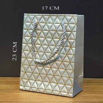 Tasarımlı Gri Ve Gold Hediye Çantası (17 cm x 23 cm)