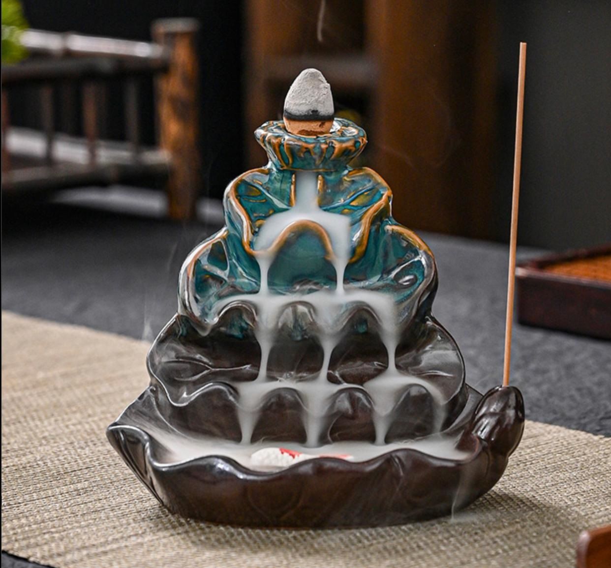 Seramik Dağdan Akan Balıklı Şelale Tasarım Dekoratif Backflow Tütsülük