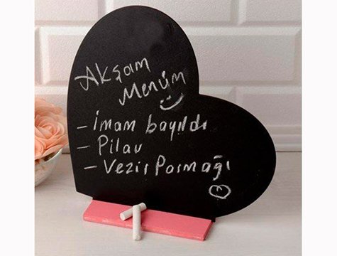 Kalp Kara Yazı Tahtası