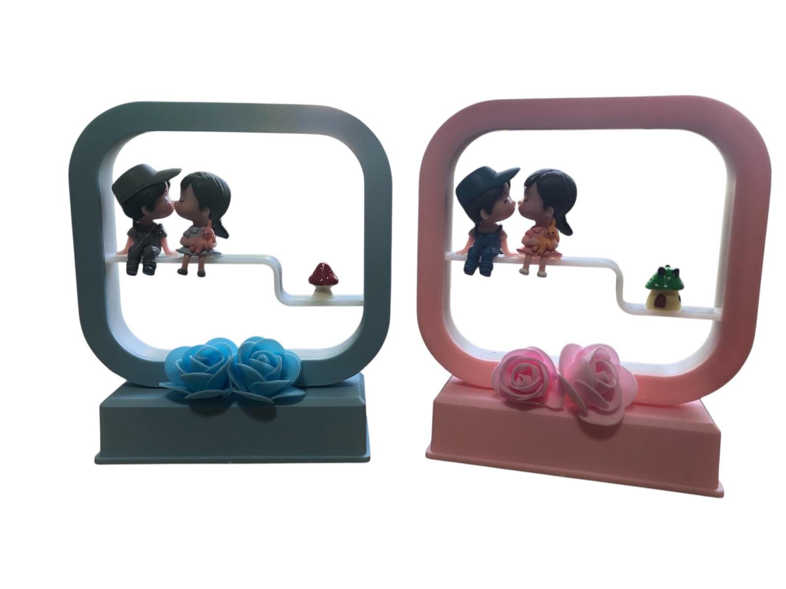 Işıklı Yan Yana  Oturan Romantik Çift Müzikli Sevgili Biblosu