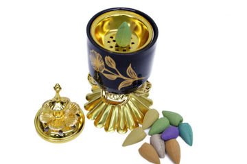 Dekoratif Yapraklı Çiçek Tasarımlı Buhurdanlık