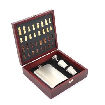 Ahşap Kutulu Satrançlı Gümüş İçki Matara Seti