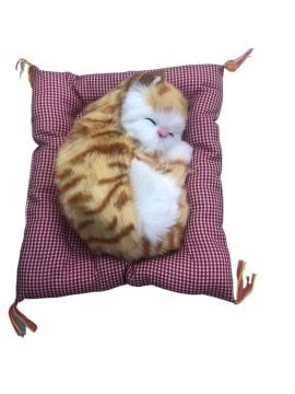 Minderde Uzanan Kafa Sallayan Miyavlayan Peluş Kedi 22 cm