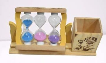 Dekoratif Sevimli Karakterler Kalemlikli Ahşap Kum Saati 3'lü