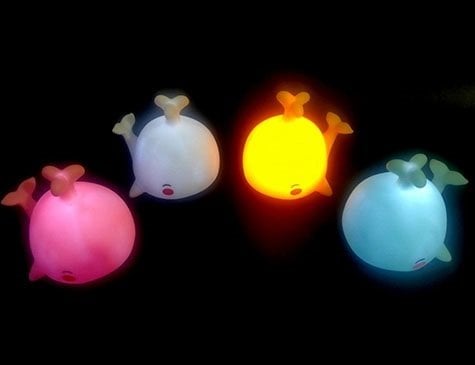 Dekoratif Balina Şeklinde Ledli Gece Lambası