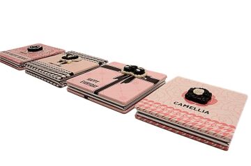 Kadınlar Günü Hediye Çiçek Fiyonk Tasarımlı El Makyaj Aynası