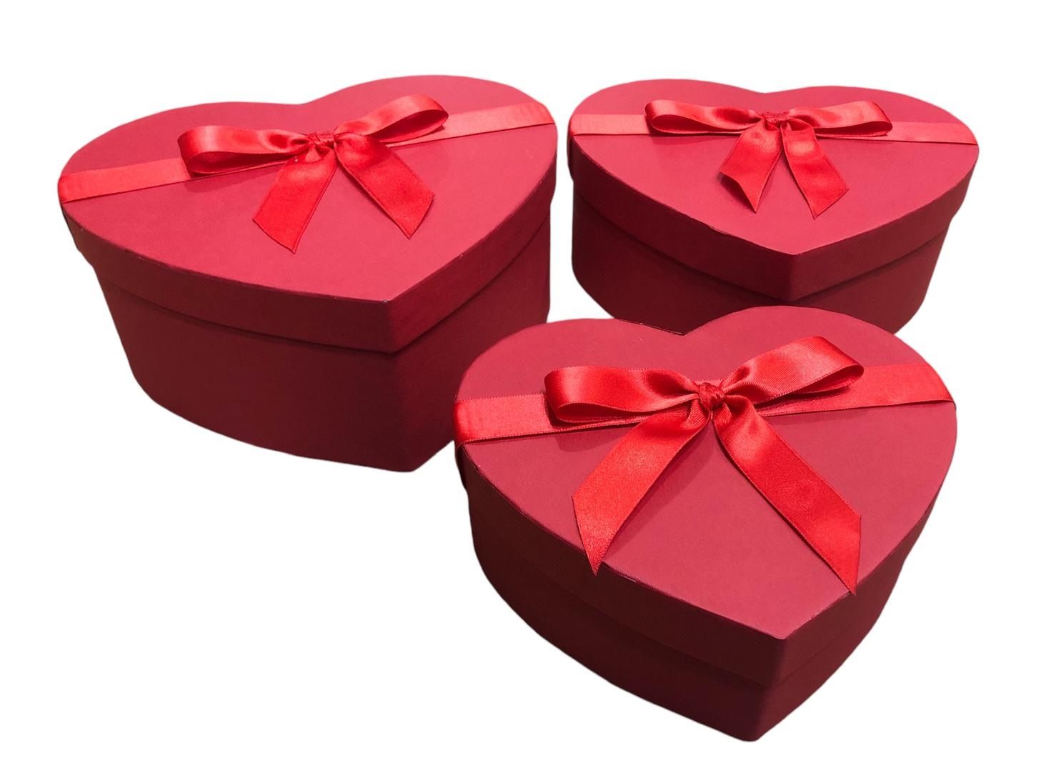 Kalpli Kırmızı Fiyonklu Hediye Kutusu 3'lü Set