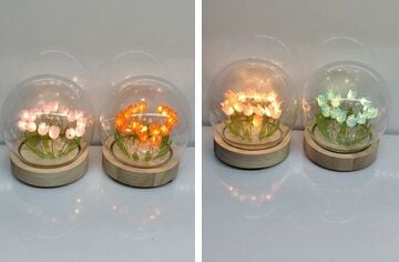 Dekoratif 3 Boyutlu Ahşap Işıklı Laleler Cam Küre (11 cm x 9 cm)