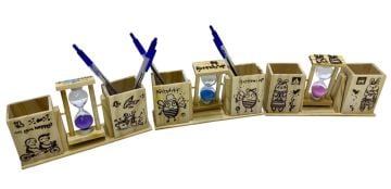 Dekoratif Sevimli Karakterler Çift Kalemlikli Ahşap Kum Saati