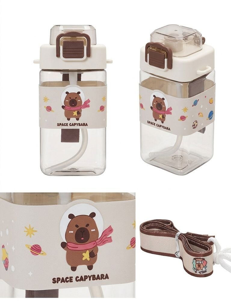 Kapibara Figürlü Pipetli Kilitli Kapaklı Çocuk Matarası - Askılı 19 cm