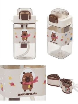Kapibara Figürlü Pipetli Kilitli Kapaklı Çocuk Matarası - Askılı 19 cm