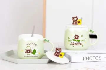 Sevimli Bear Avokado Tasarımlı Seramik Kapaklı Kaşıklı Kupa Bardak