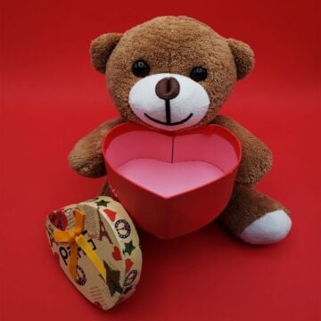 Sevgiliye Hediye Kalpli Kutulu Peluş Kahverengi Ayıcık