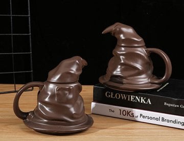 3D Şapka Tasarımlı Kapaklı Kupa Bardak