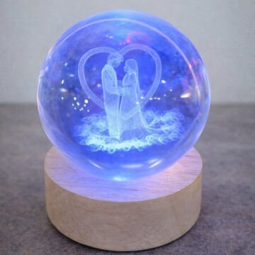 Usb'li Sevgili Temalı Ahşap Altlıklı Kristal Cam Küre
