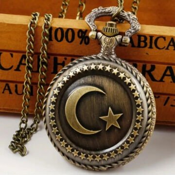 Kutulu Bayrak Tasarımlı Antik Köstekli Cep Saati
