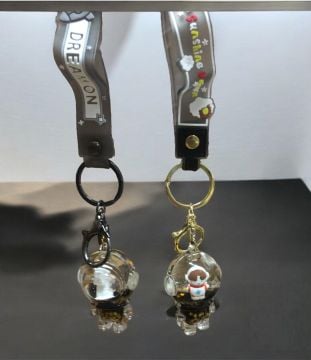 Sulu Simli Astronot Tasarımlı Anahtarlık Çanta Süsü (12 Adet)