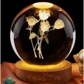 Dekoratif Ahşap Kare Altlıklı Güller Işıklı Cam Küre (6 cm)