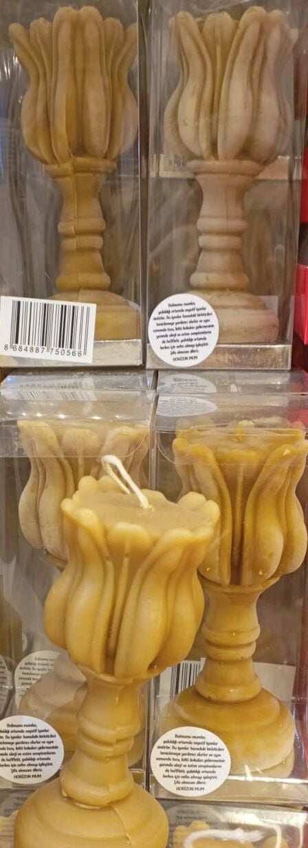 Kadeh Tasarımlı Bal Mumu Doğal Mum