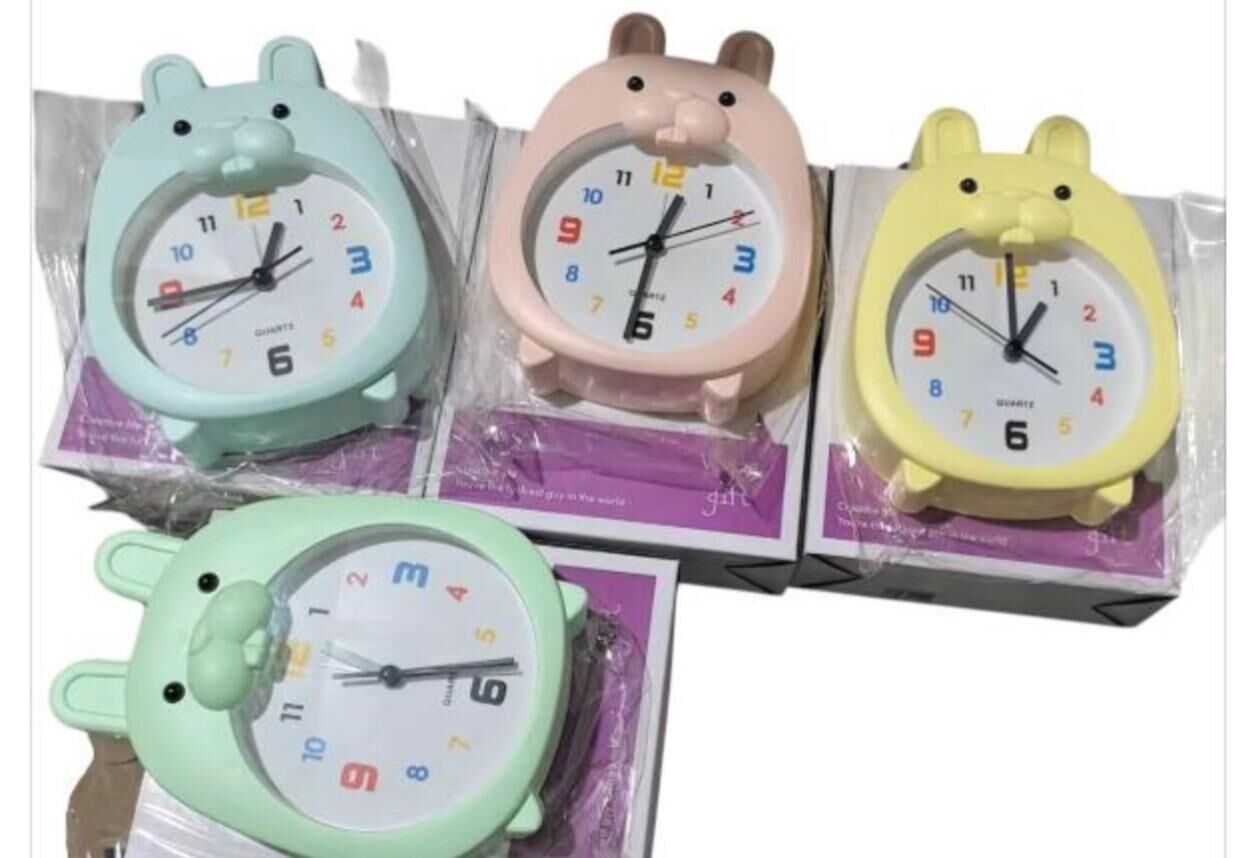 Tavşan Şeklinde Alarmlı Renkli Çalar Masa Saati