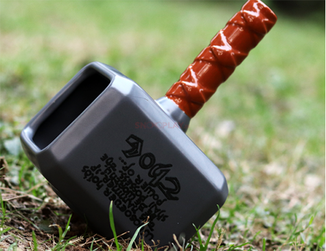 3D Thor Çekiç Tasarımlı Kupa Mug