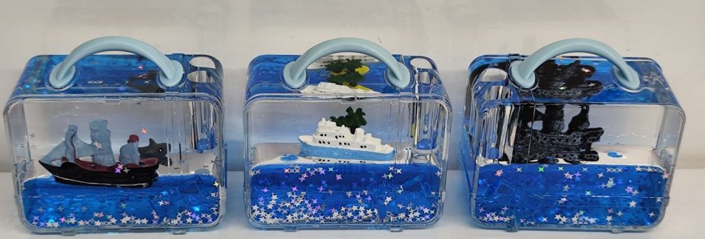 Bavul Tasarımlı Gemi Sulu Kalemlik Biblosu