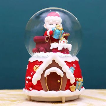 Yılbaşı Noel Baba Ve Kızak Püskürtmeli Müzikli Cam Kar Küresi