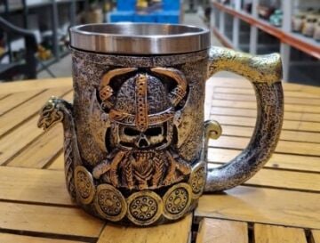 Viking Tasarımlı Kuru Kafa 3D Kupa Bardak
