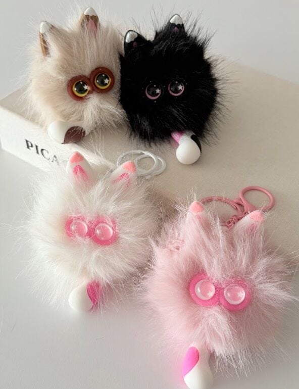 Canavar Peluş Tasarımlı Anahtarlık Ve Çanta Süsü