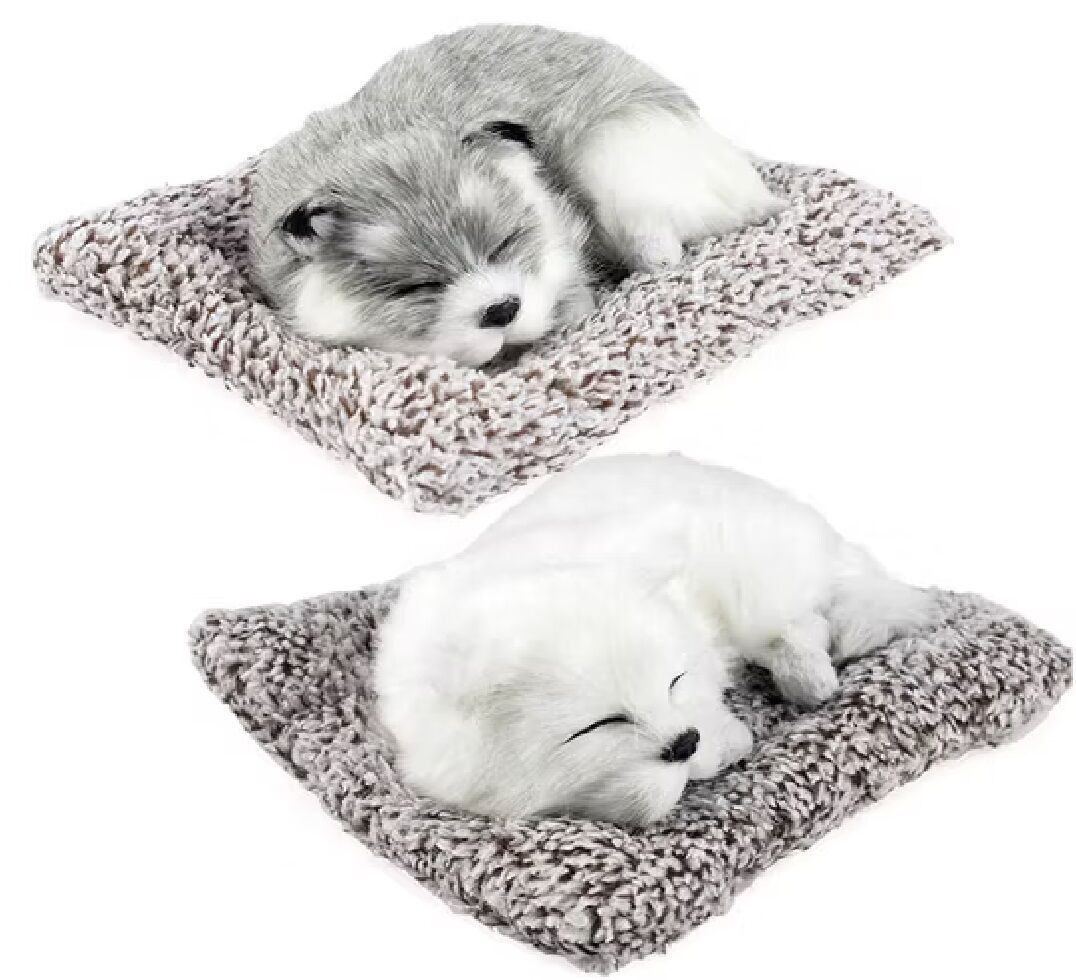 Minderde Uzanan Havlayan Peluş Köpek (25 cmx 20 cm)