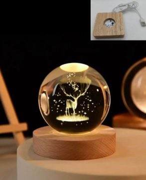 Dekoratif Ahşap Kare Altlıklı Geyik Işıklı Cam Küre (6 cm)