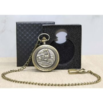 Kutulu Tren Desenli Köstekli Cep Saati