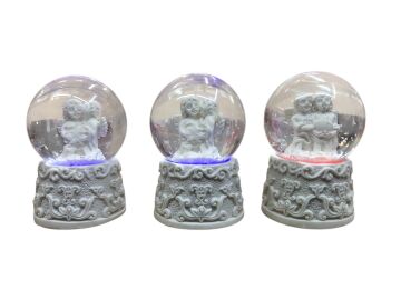 Mini Işıklı Beyaz Melekler Tasarımlı Dekoratif Cam Kar Küresi