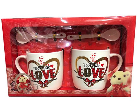 Love Kalp Desenli Hediye Seramik Kaşıklı Kupa Bardak (2 Adet)